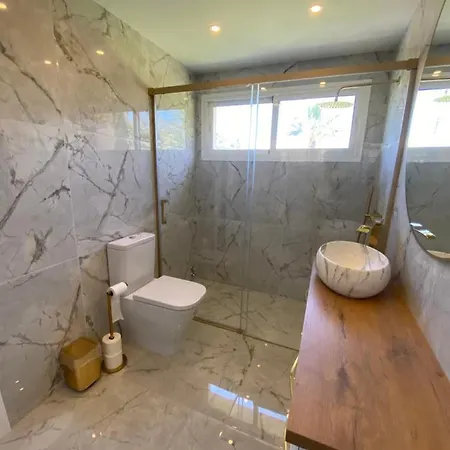 Luxury Golden Sunset Aloha Puerto Banus Daire