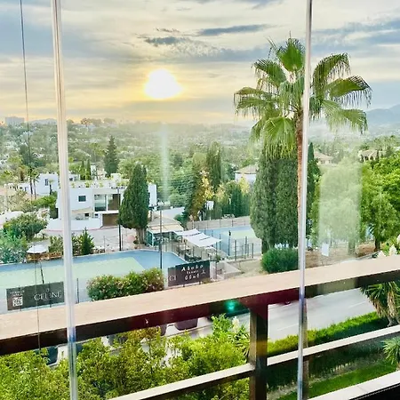 Daire Luxury Golden Sunset Aloha Puerto Banus